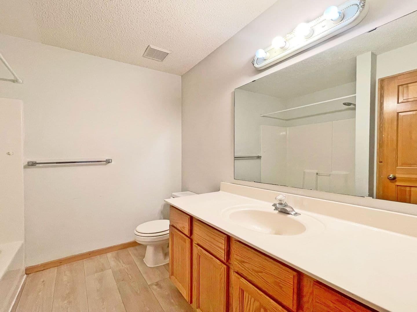 Woodbury House: 10066 Fox Run Cove