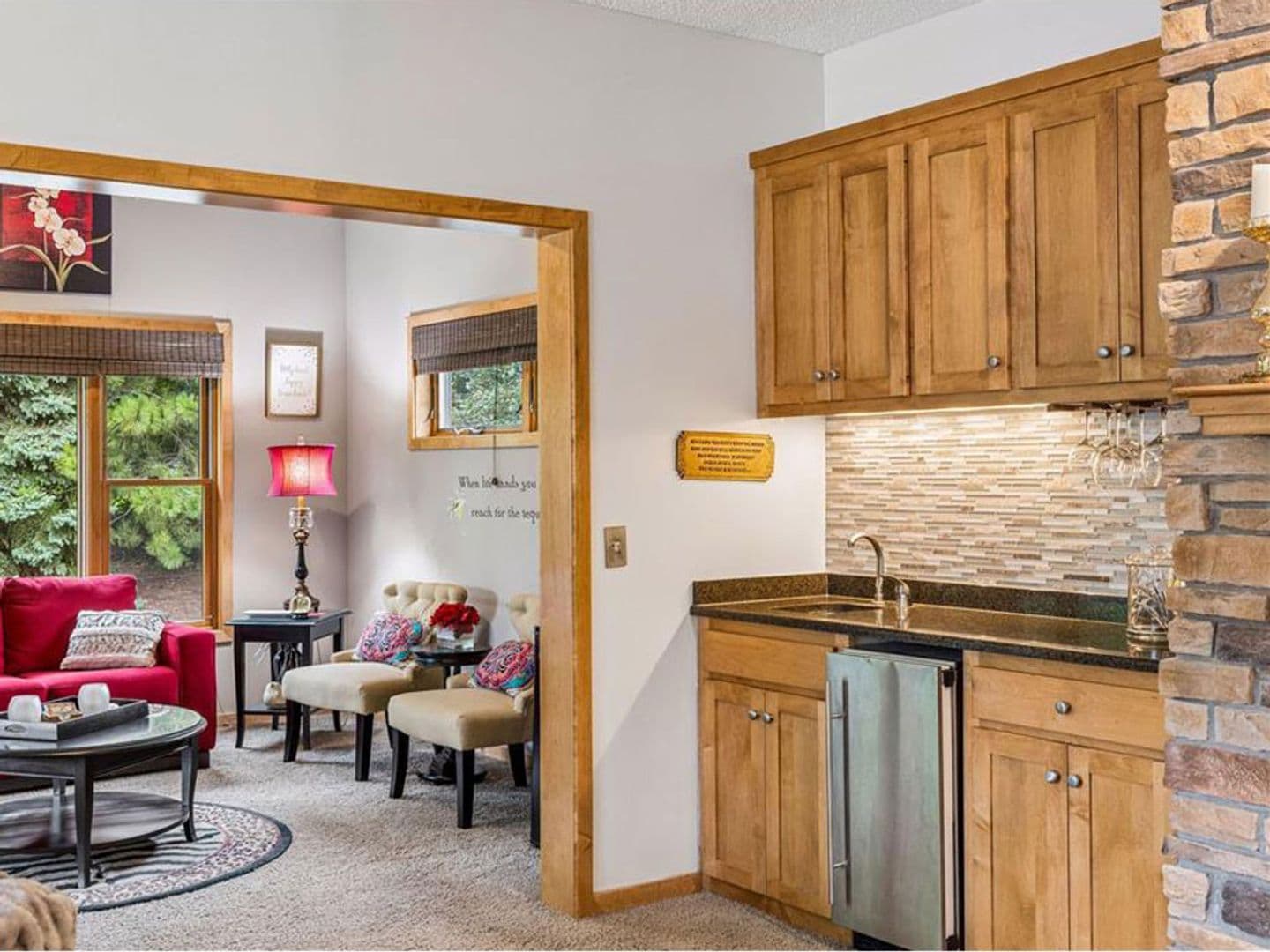 Oakdale Townhome: 1354 Holly Ave