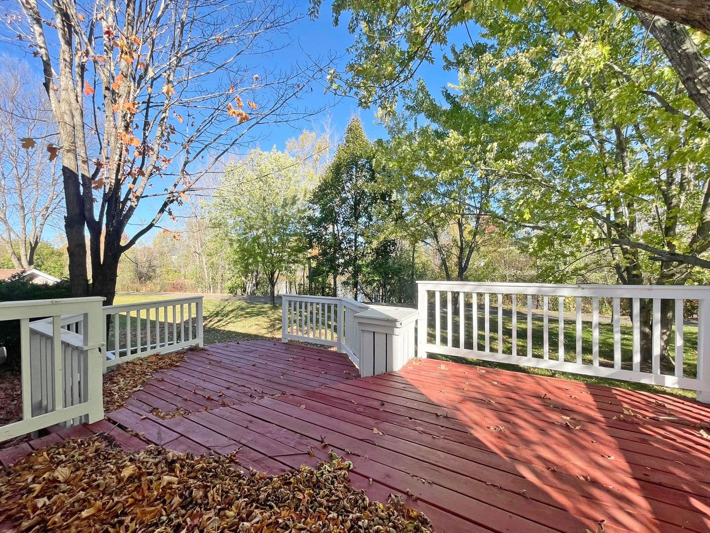 Woodbury House: 10066 Fox Run Cove