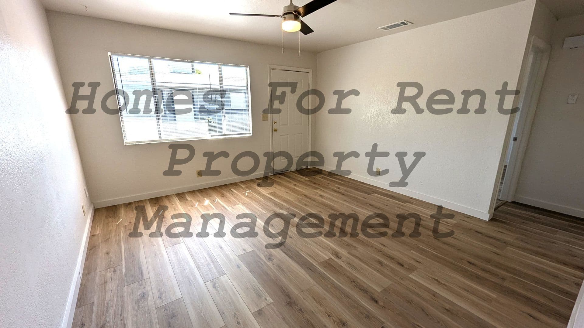 Porterville Apartment: 205 Chase Ave.