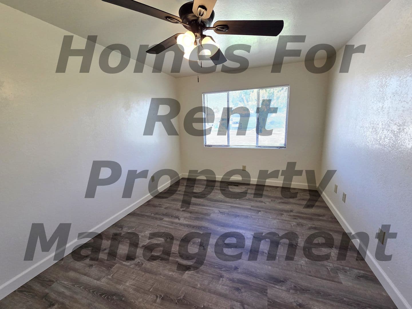 Porterville House: 669 W. Kanai Ave.