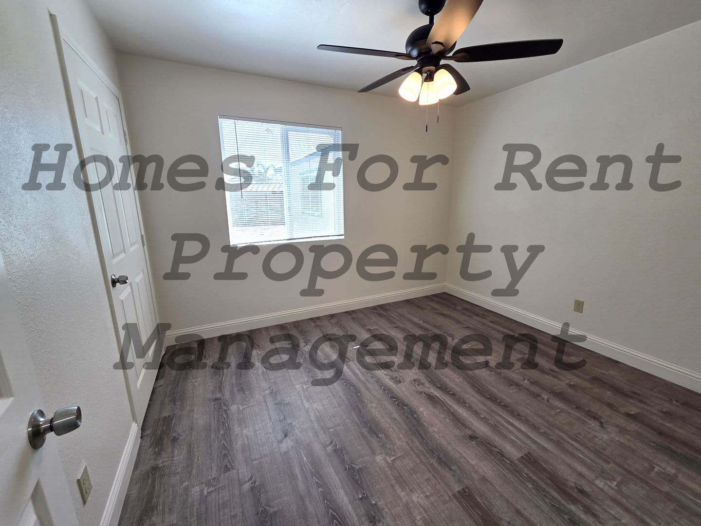 Porterville House: 711 Sandra Ln