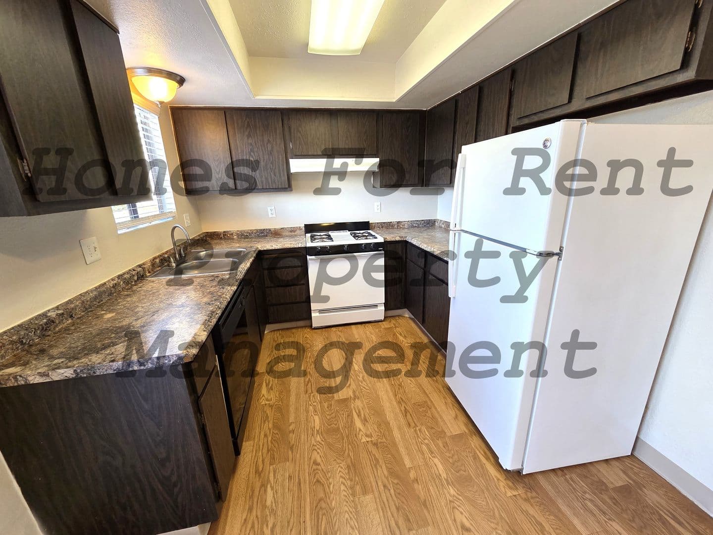 Porterville Apartment: 333 N. Indiana St.