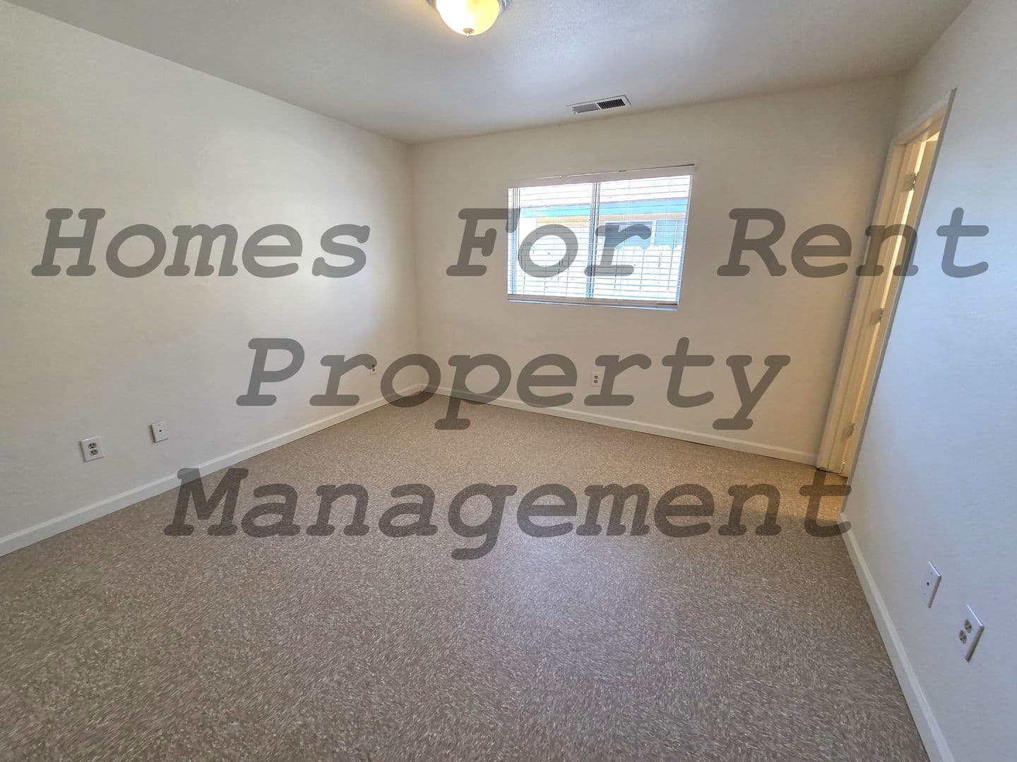 Porterville Apartment: 1719 W. Putnam Ave