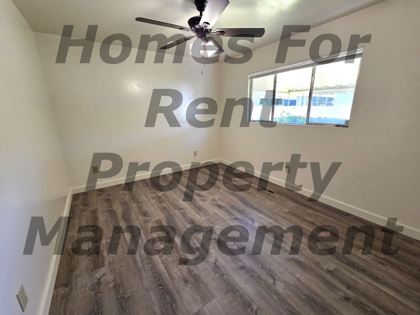 Porterville House: 669 W. Kanai Ave.