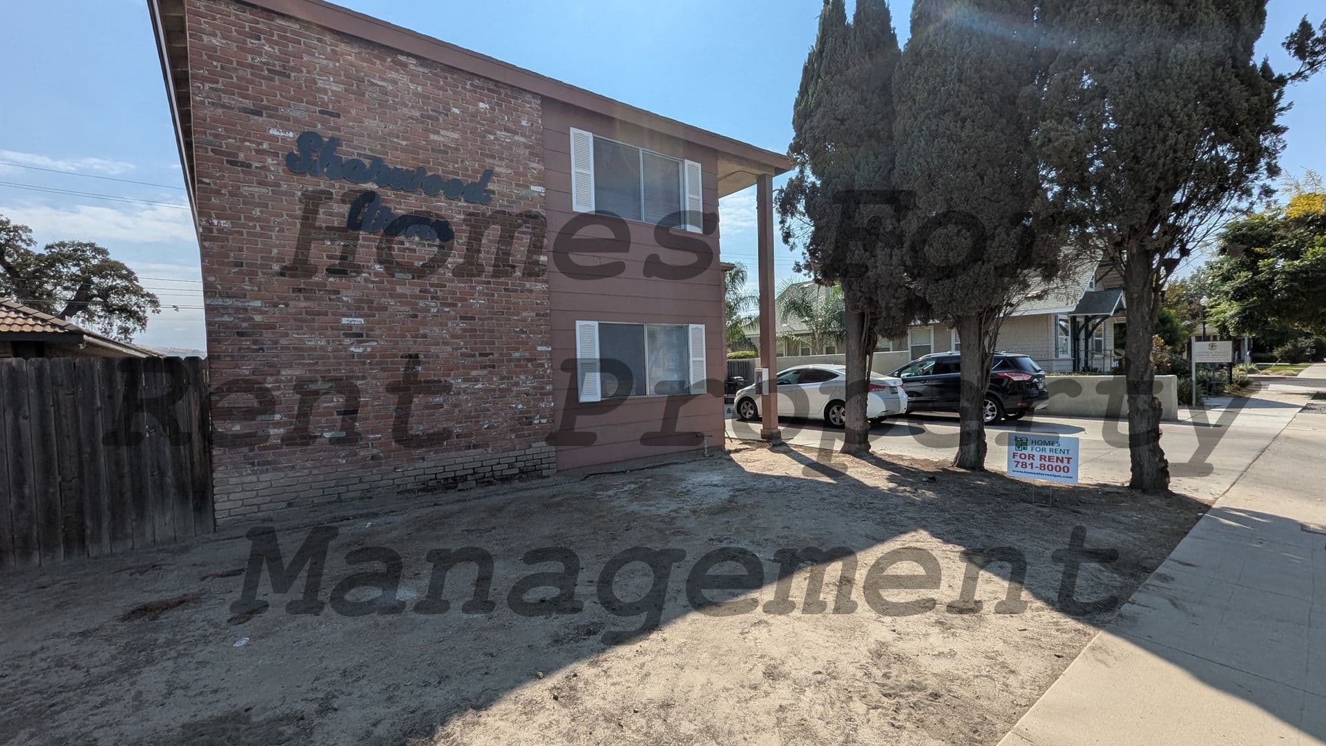Porterville Apartment: 332 N. 2nd St