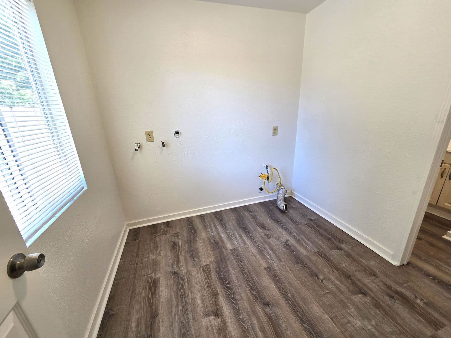 Porterville House: 345 W. Kanai Ave