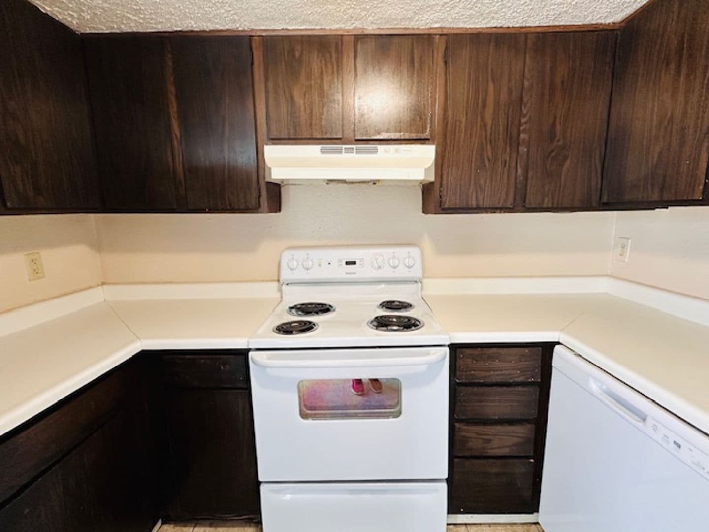 Green River Apartment: 185 F Monroe Ave