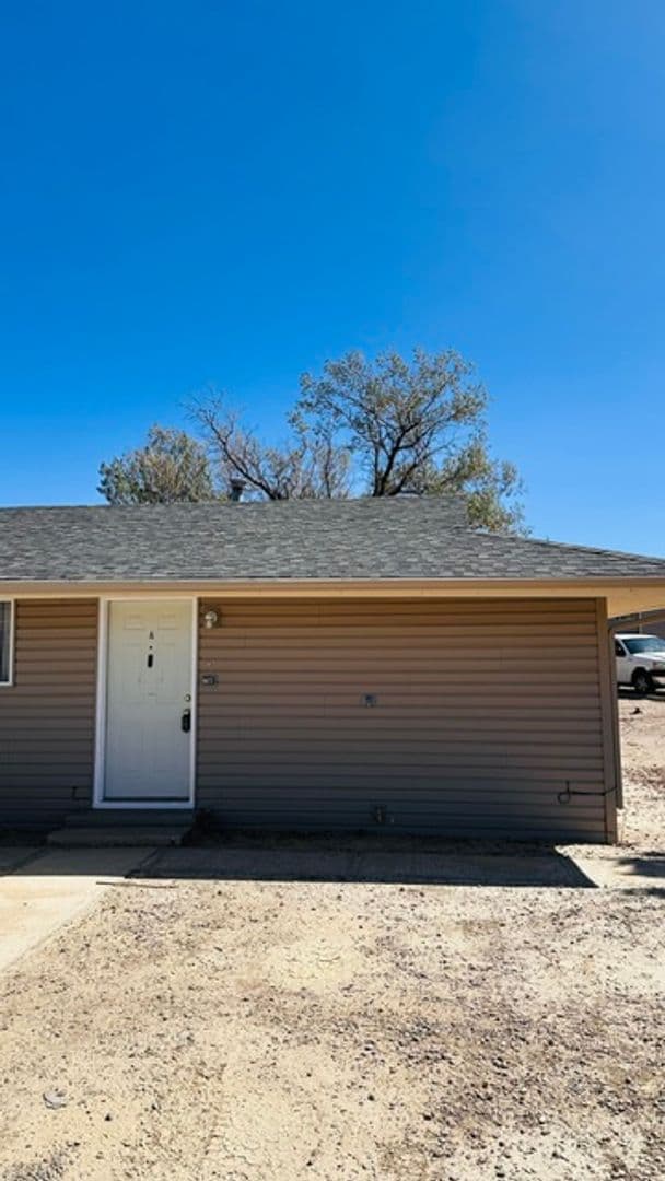 Rock Springs Apartment: 105 A Skyline Drive