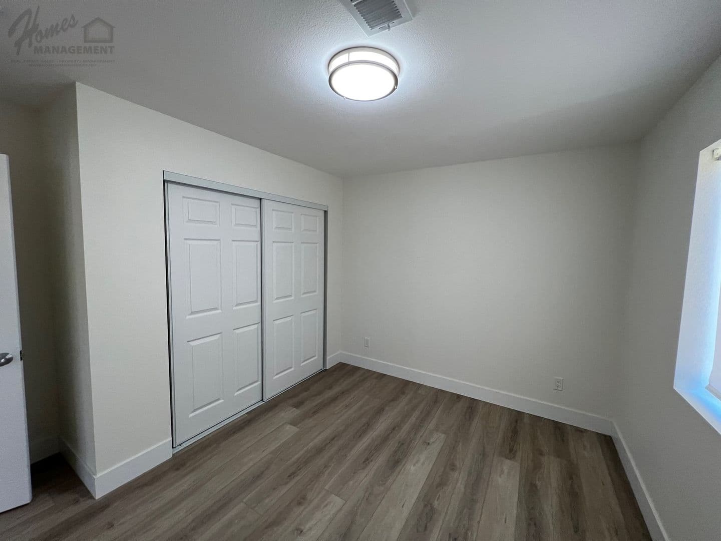 San Marcos Multiplex: 790-792 N Alda Dr
