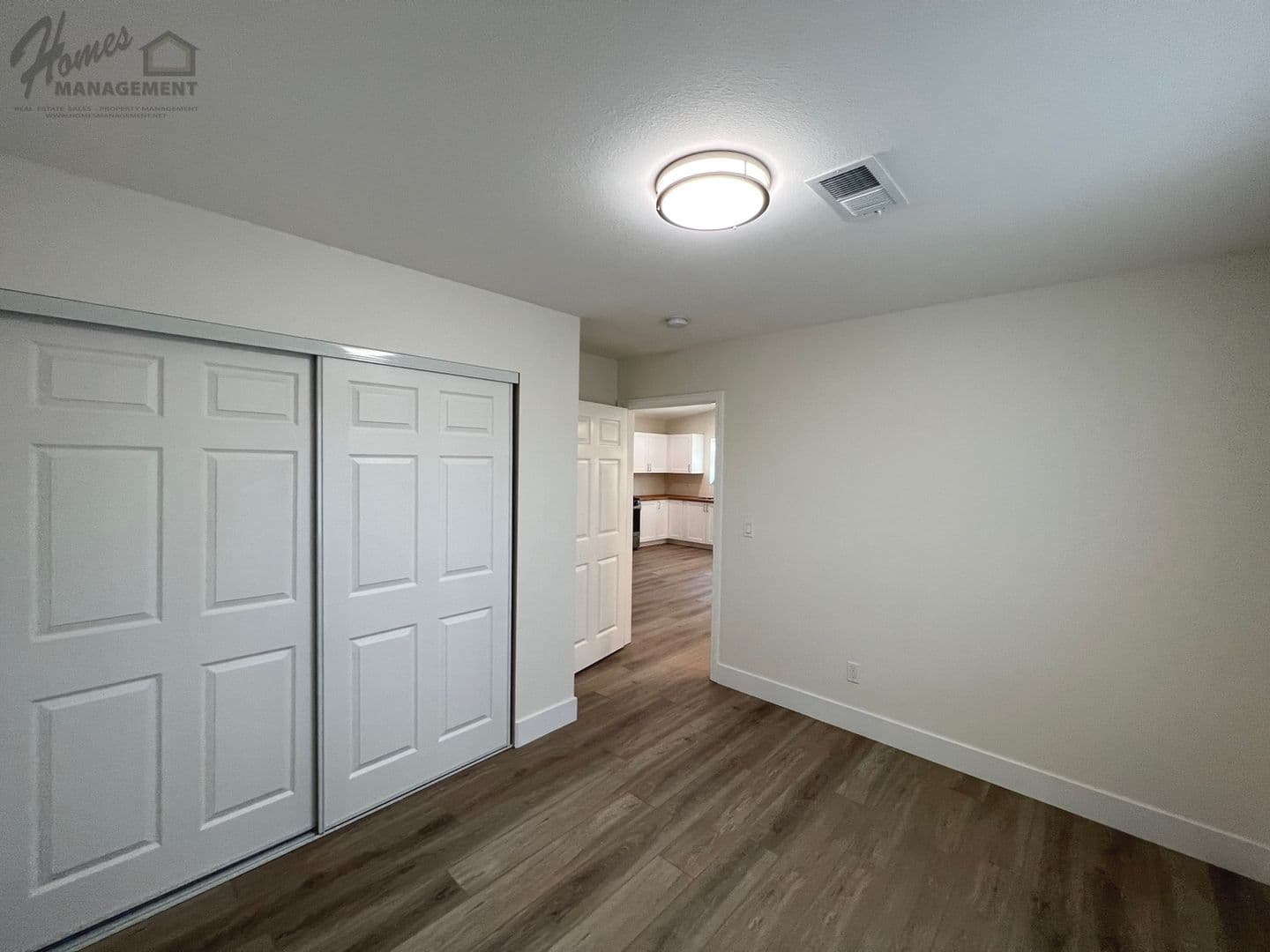 San Marcos Multiplex: 790-792 N Alda Dr