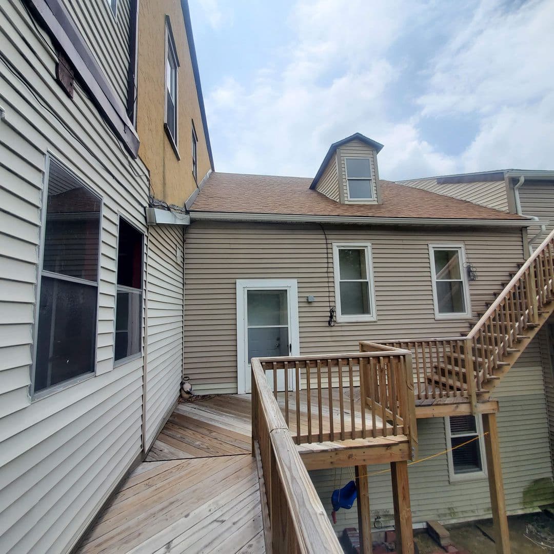 Pottsville Apartment: 320 Washington Street