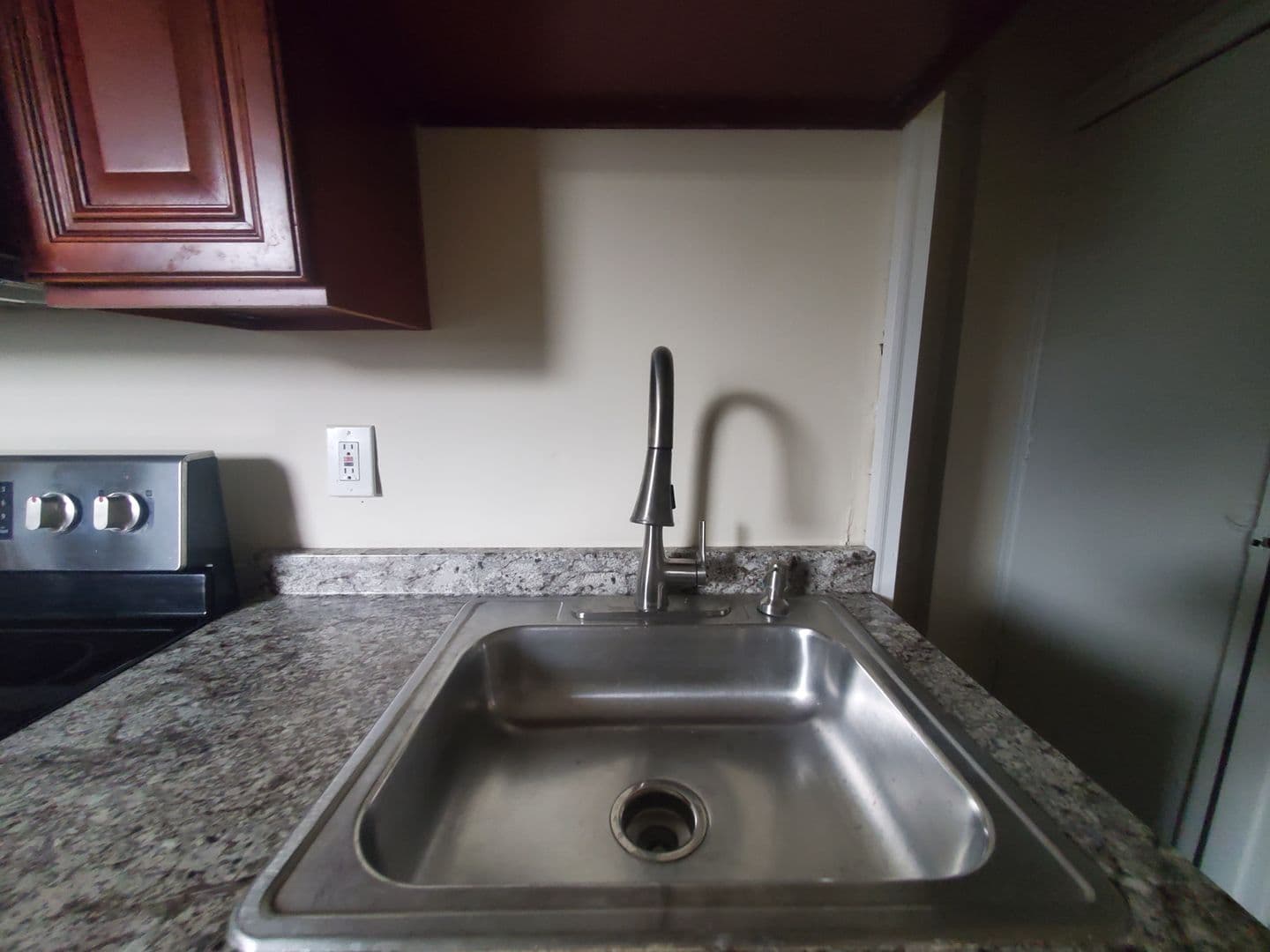 Allentown Apartment: 347 N 7th Street