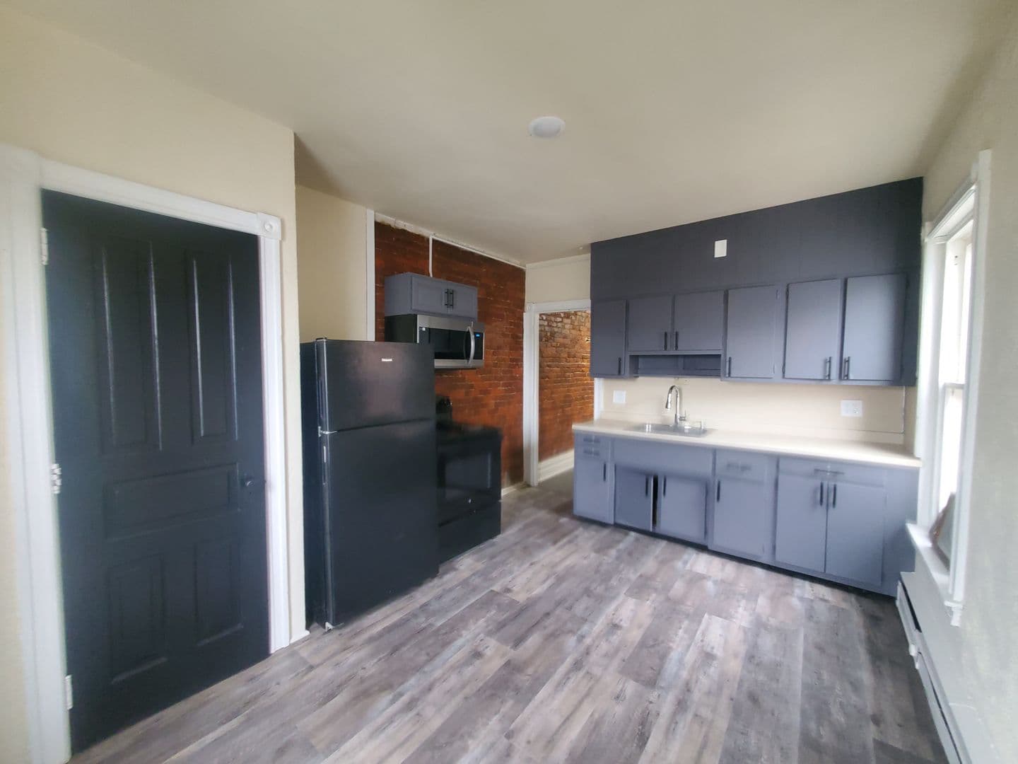 Allentown Apartment: 323 N Franklin Street