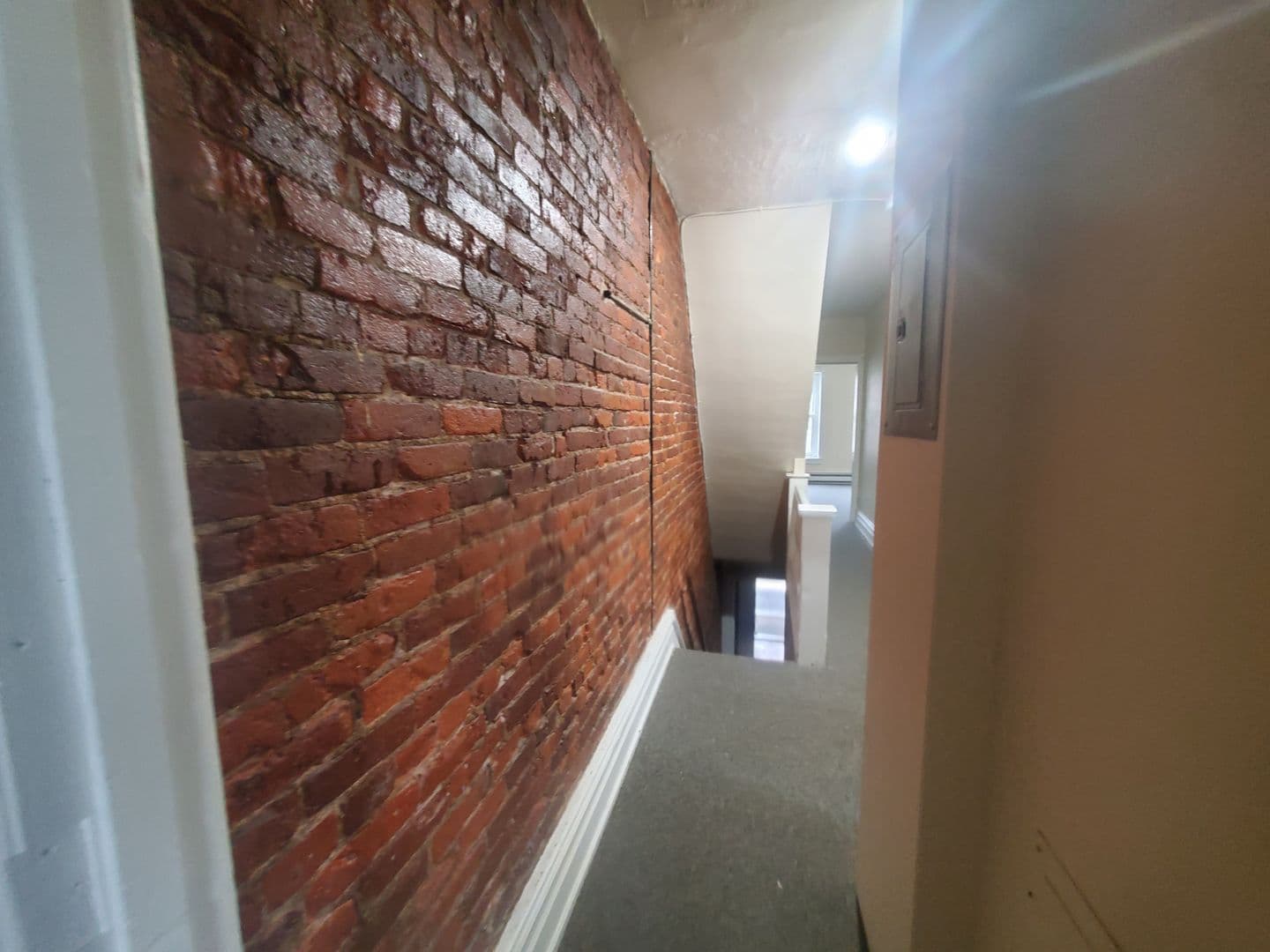 Allentown Apartment: 323 N Franklin Street