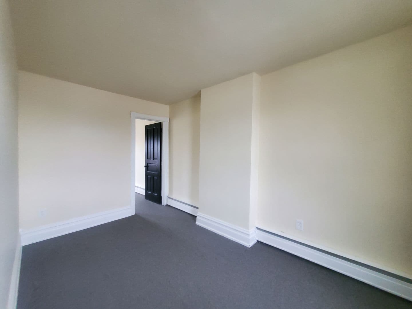 Allentown Apartment: 323 N Franklin Street