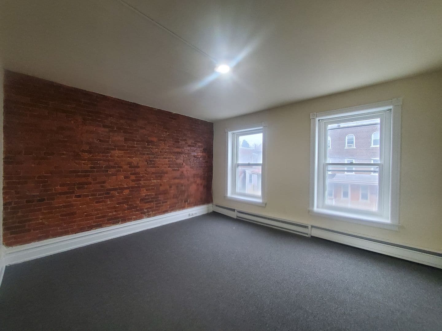 Allentown Apartment: 323 N Franklin Street