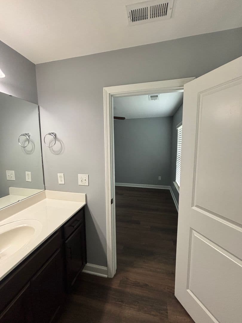 Columbia Apartment: Wiley and Superior Street