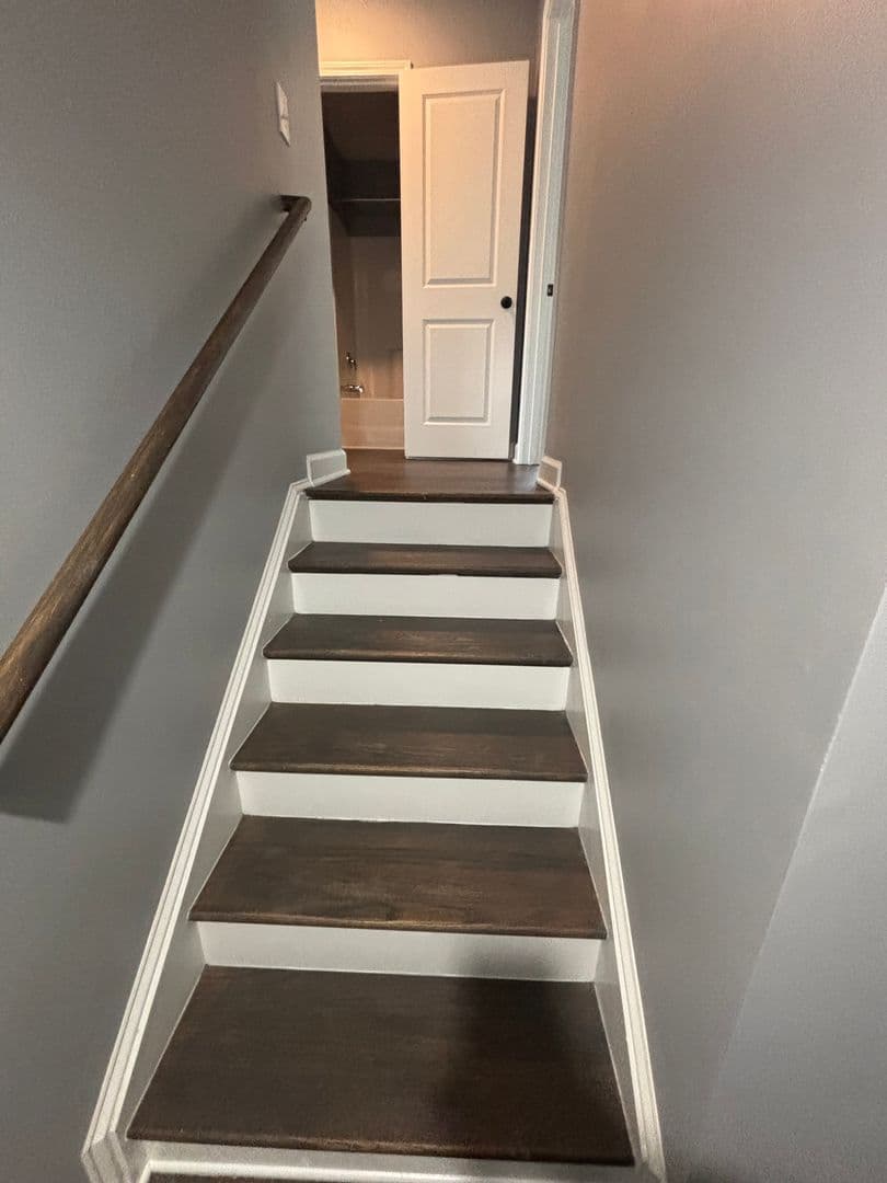 Columbia Apartment: Wiley and Superior Street