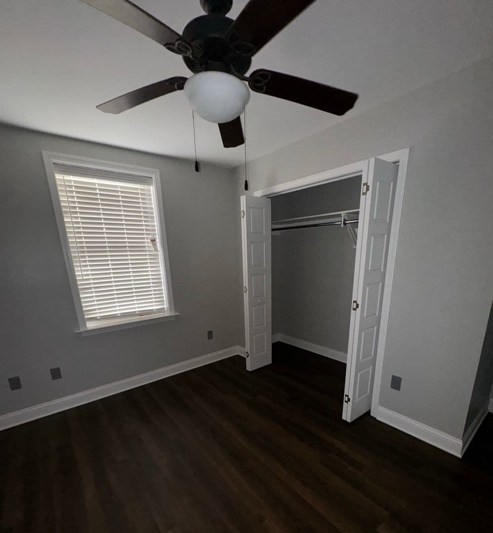Clinton Apartment: 103 East Main St.