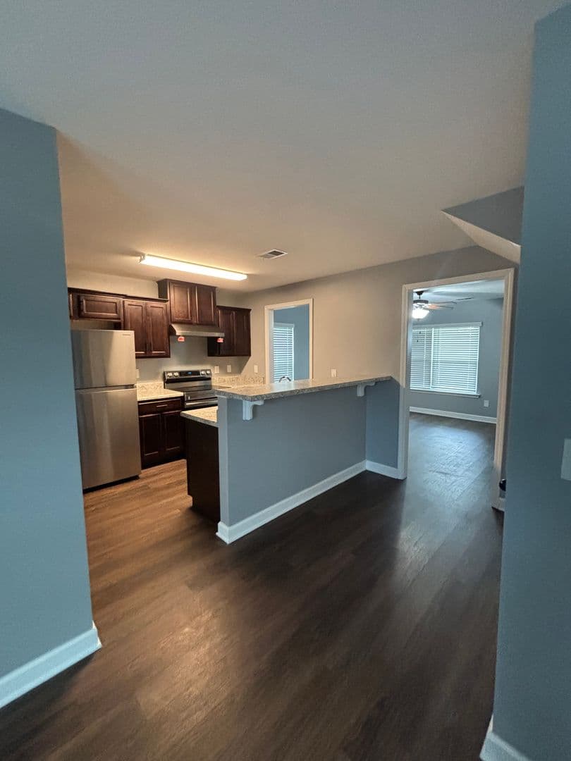 Columbia Apartment: Wiley and Superior Street