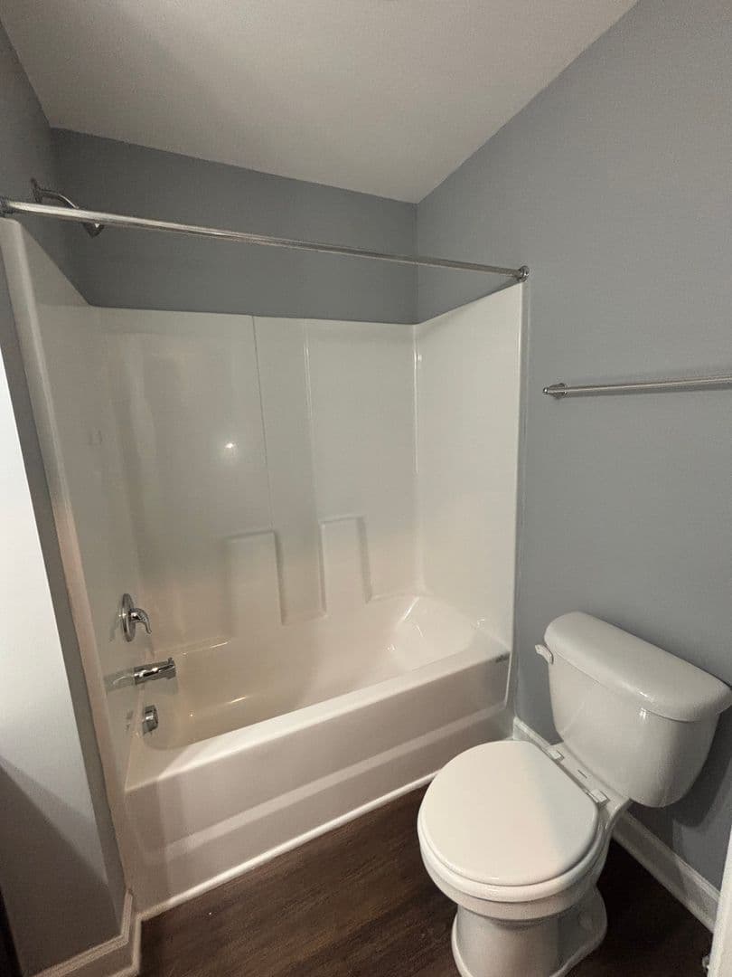 Columbia Apartment: Wiley and Superior Street