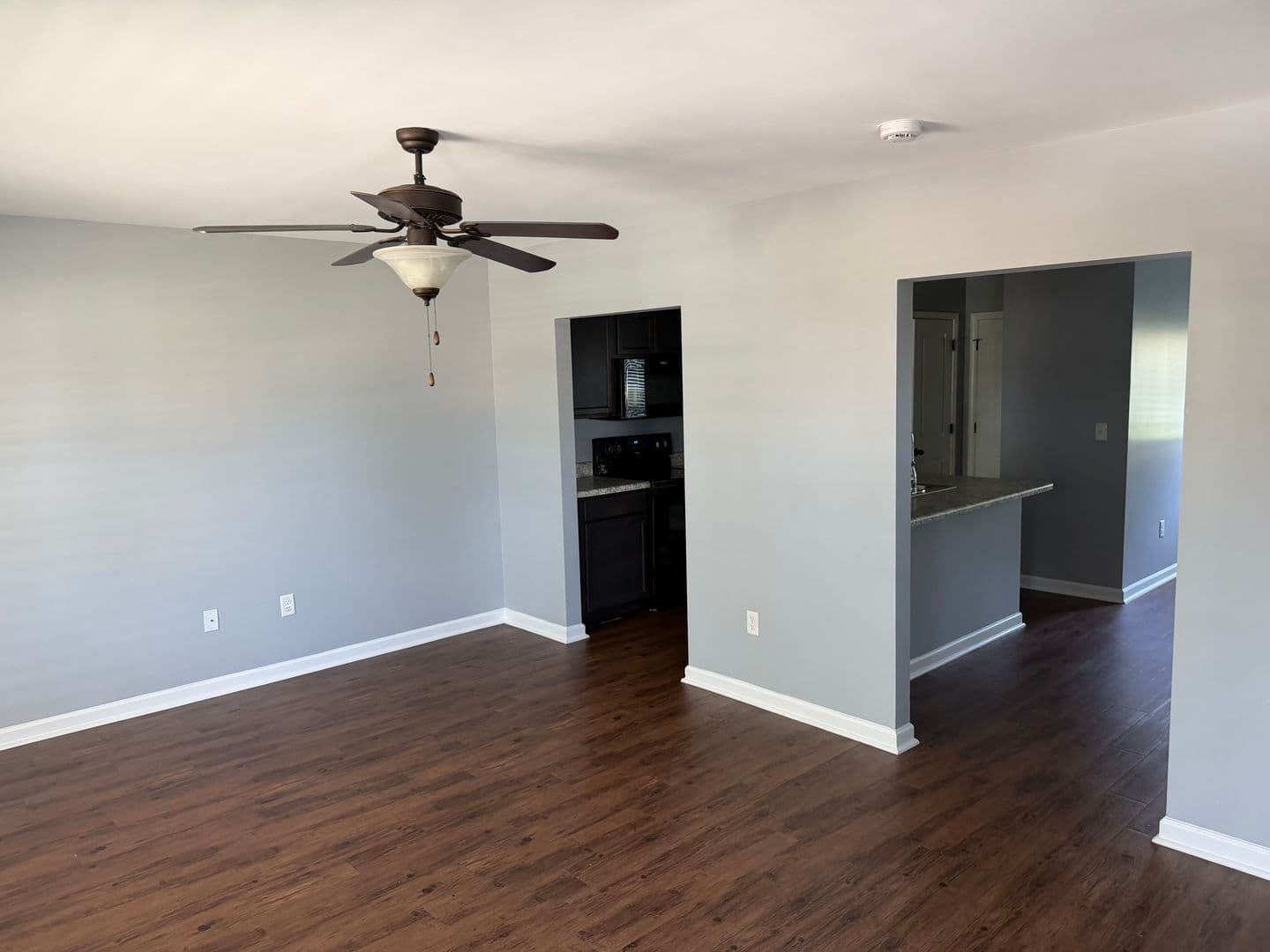 Spartanburg Apartment: 482 Brawley Street