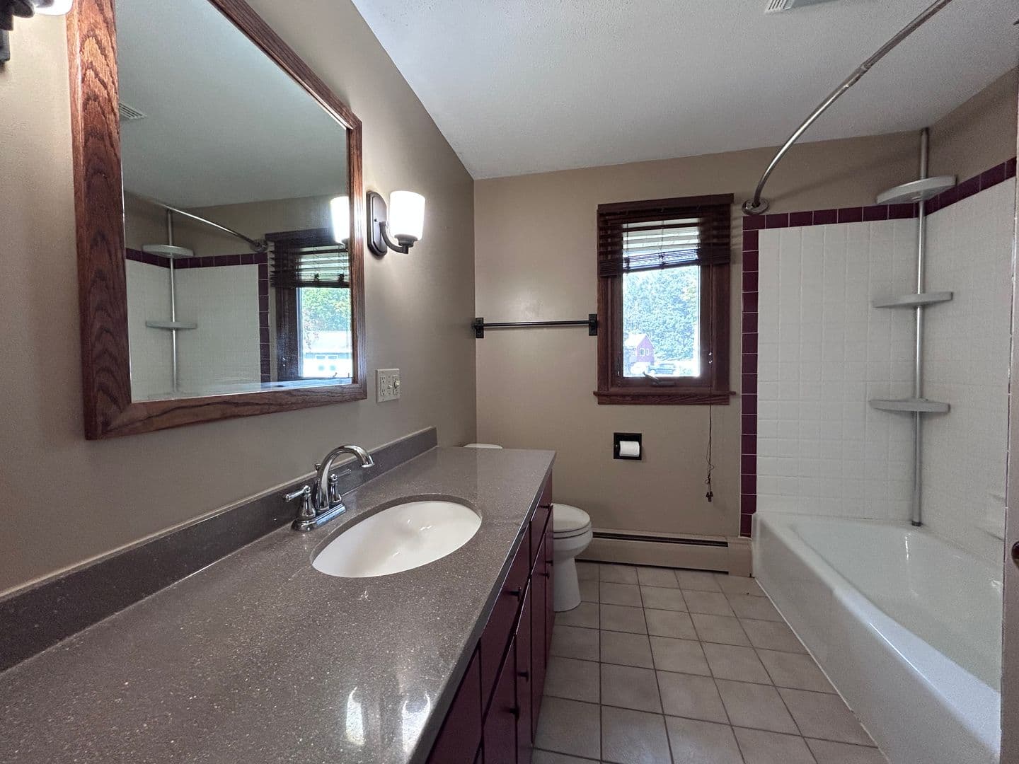St Charles House: 669 E 14th St