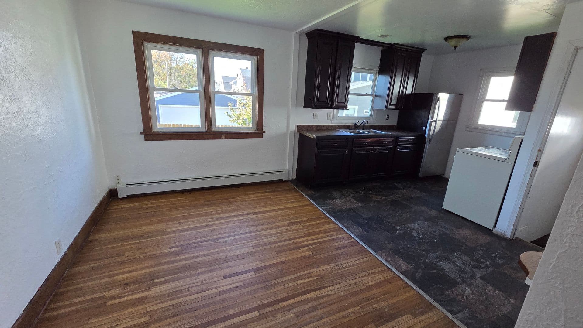 Austin House: 109 8th St NW