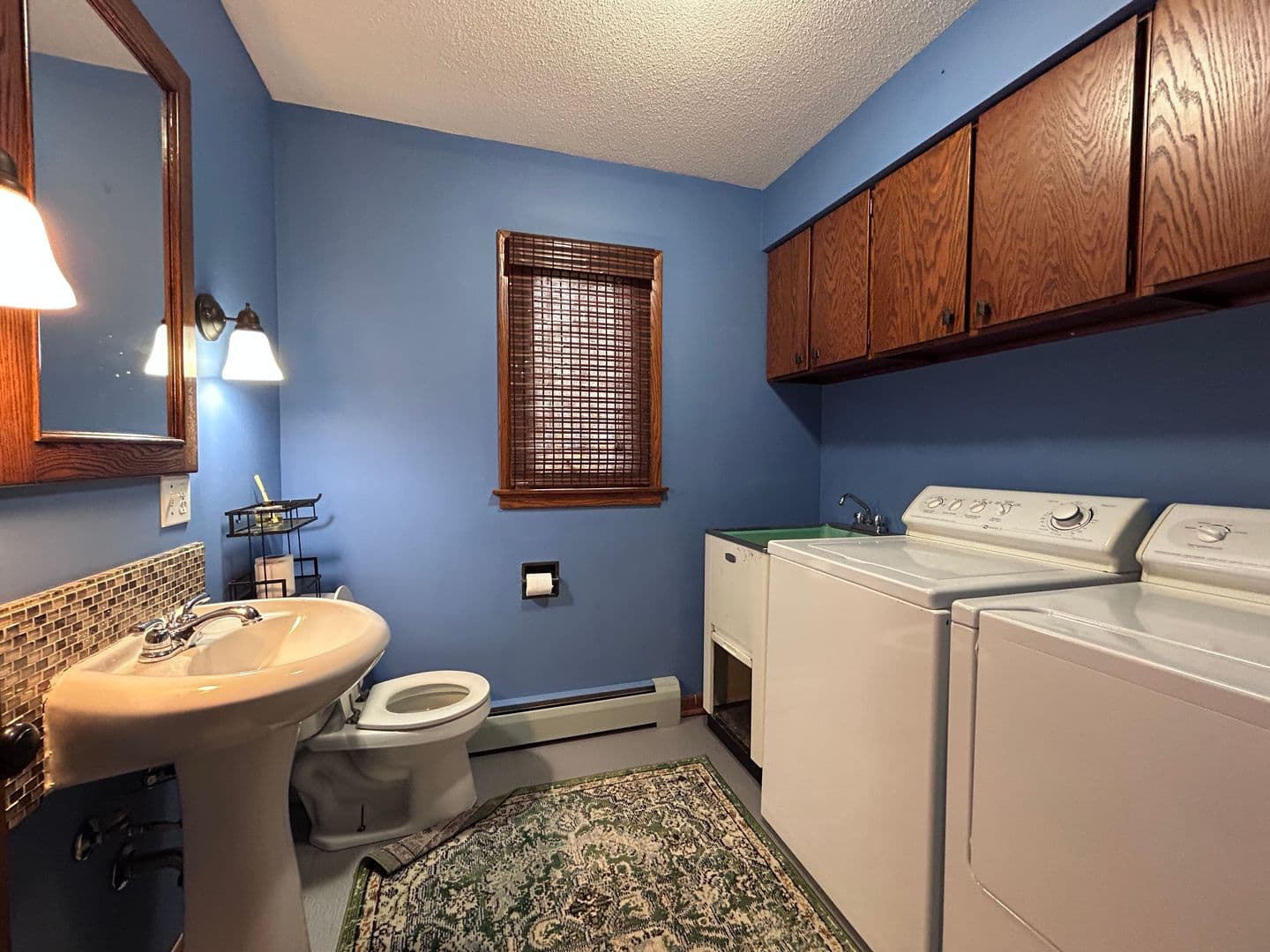 St Charles House: 669 E 14th St
