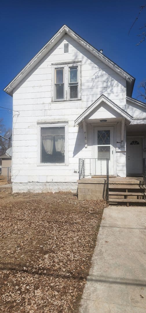 Austin Apartment: 814 9th Ave SW - Unit A
