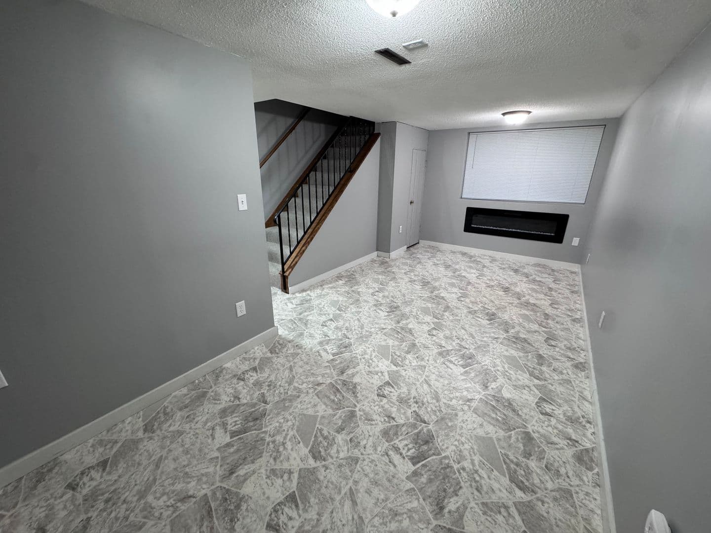 Rochester House: 517 6th Ave SW