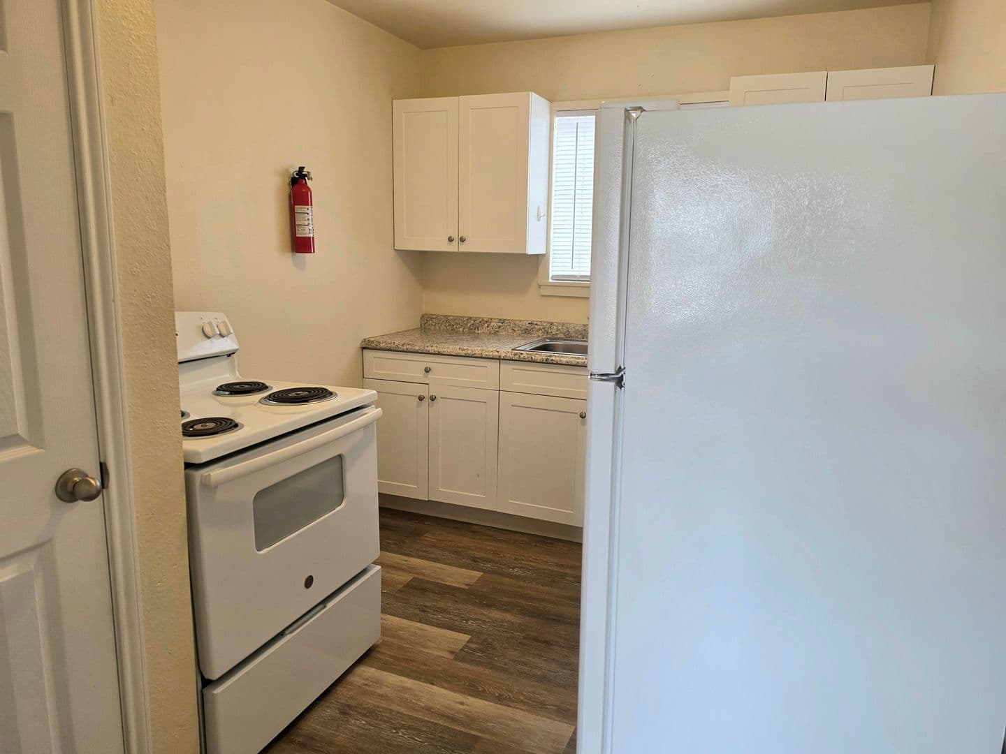 Portales Apartment: 1540 Arizona Dr