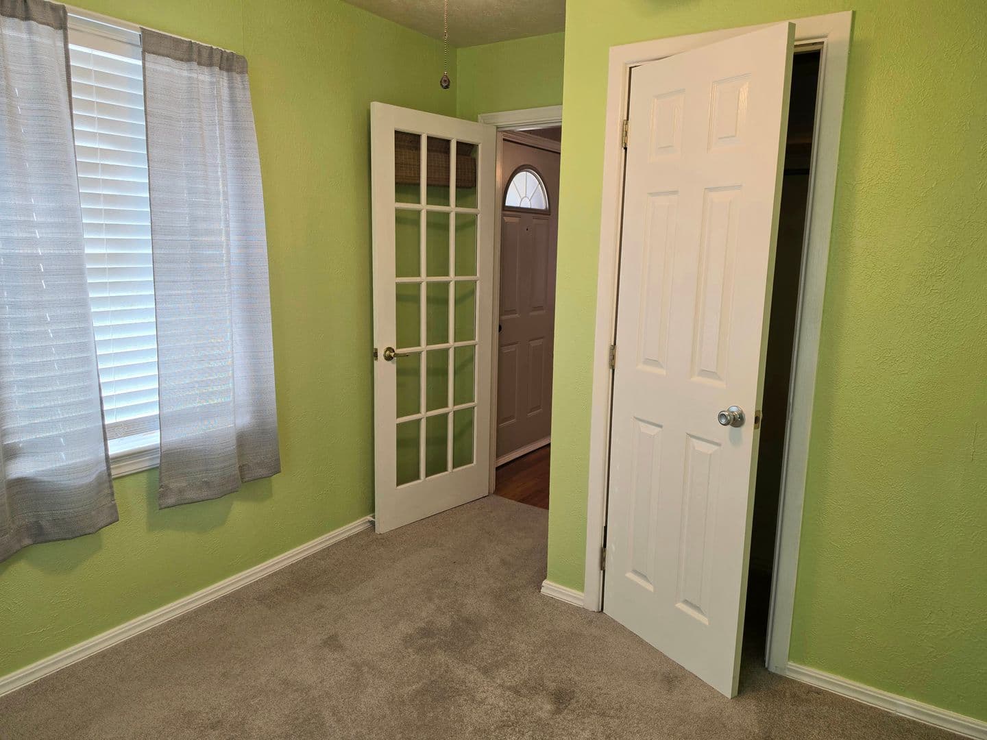 Portales House: 133 S Houston