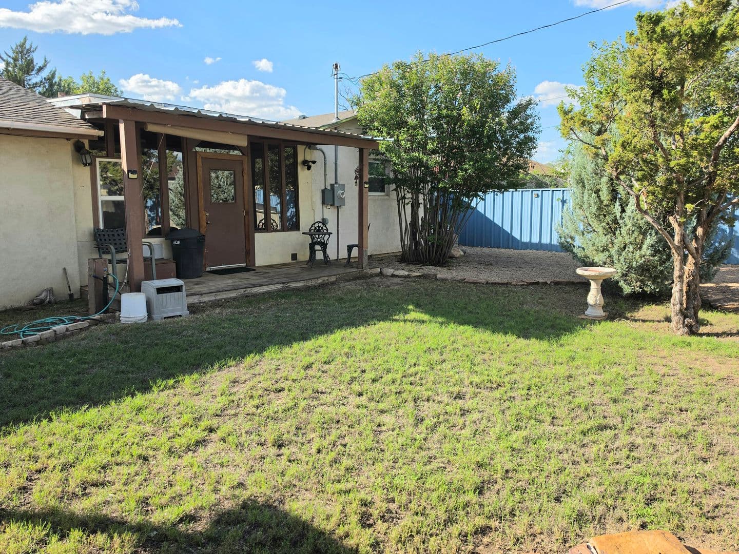 Portales House: 133 S Houston