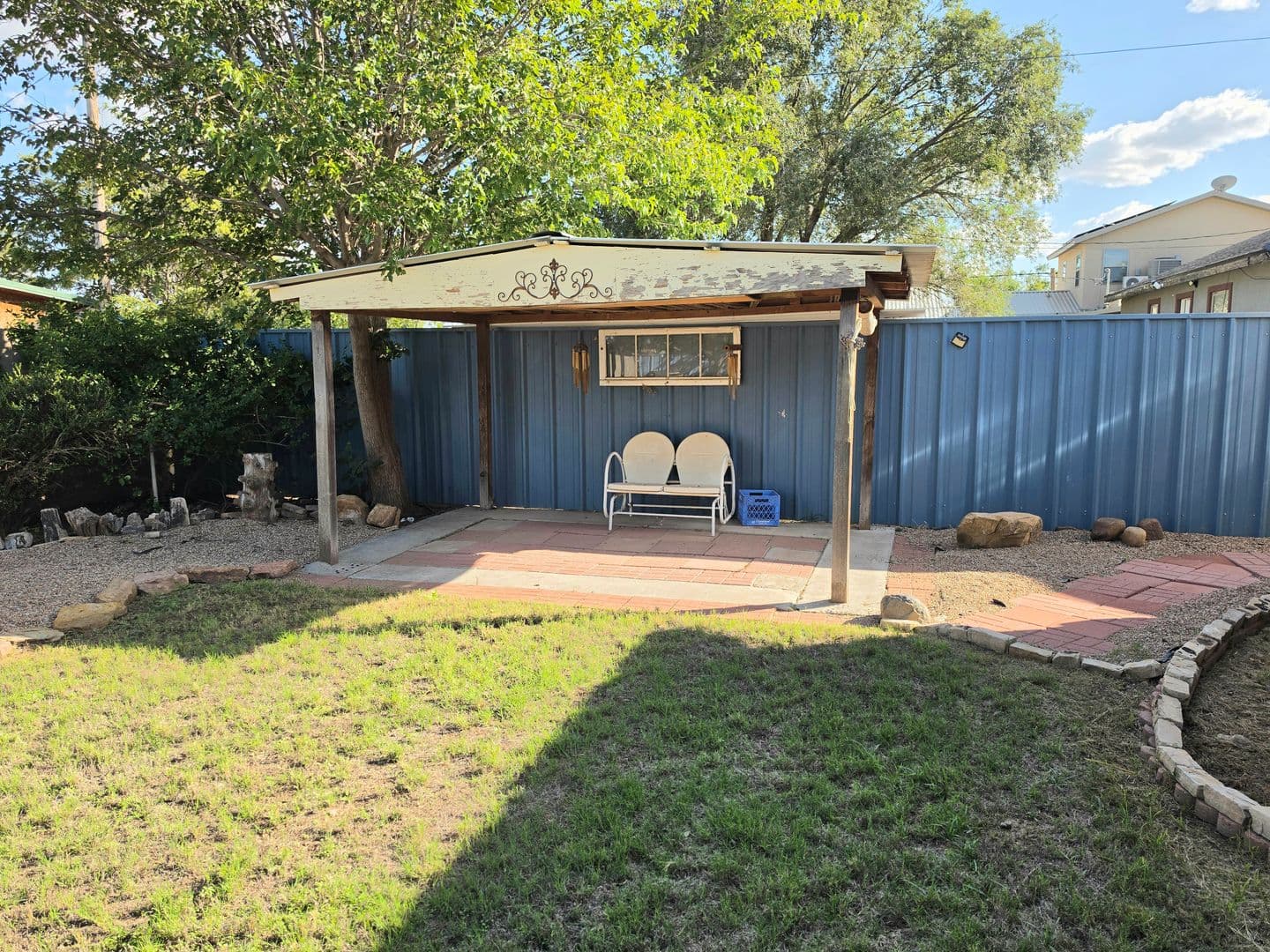 Portales House: 133 S Houston