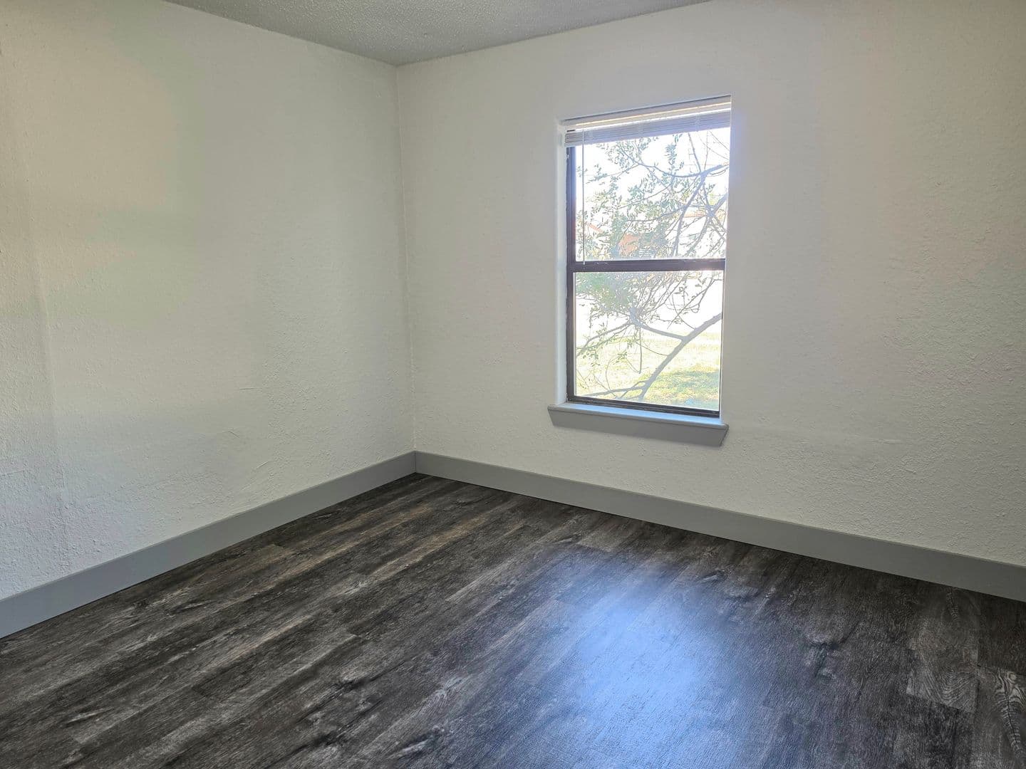 Portales House: 912 S Avenue B