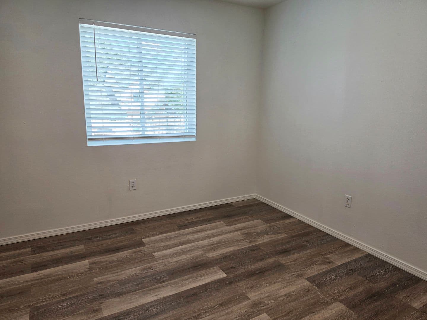 Texico Apartment: 412 Ave F - Unit # 402