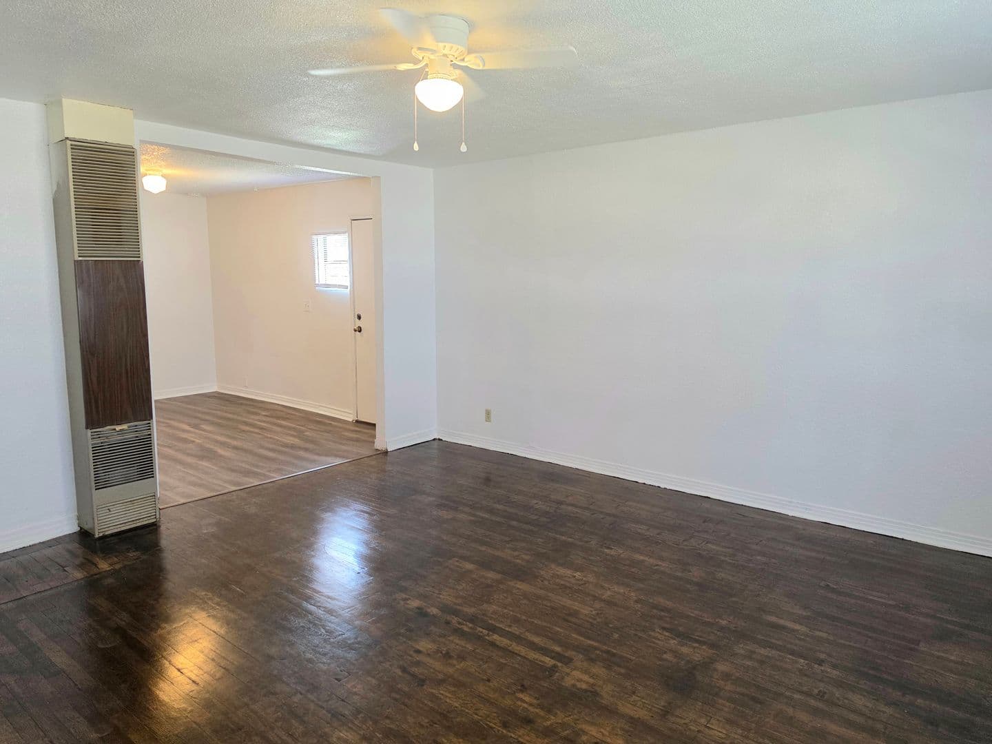 Portales House: 927 W 16th Ln