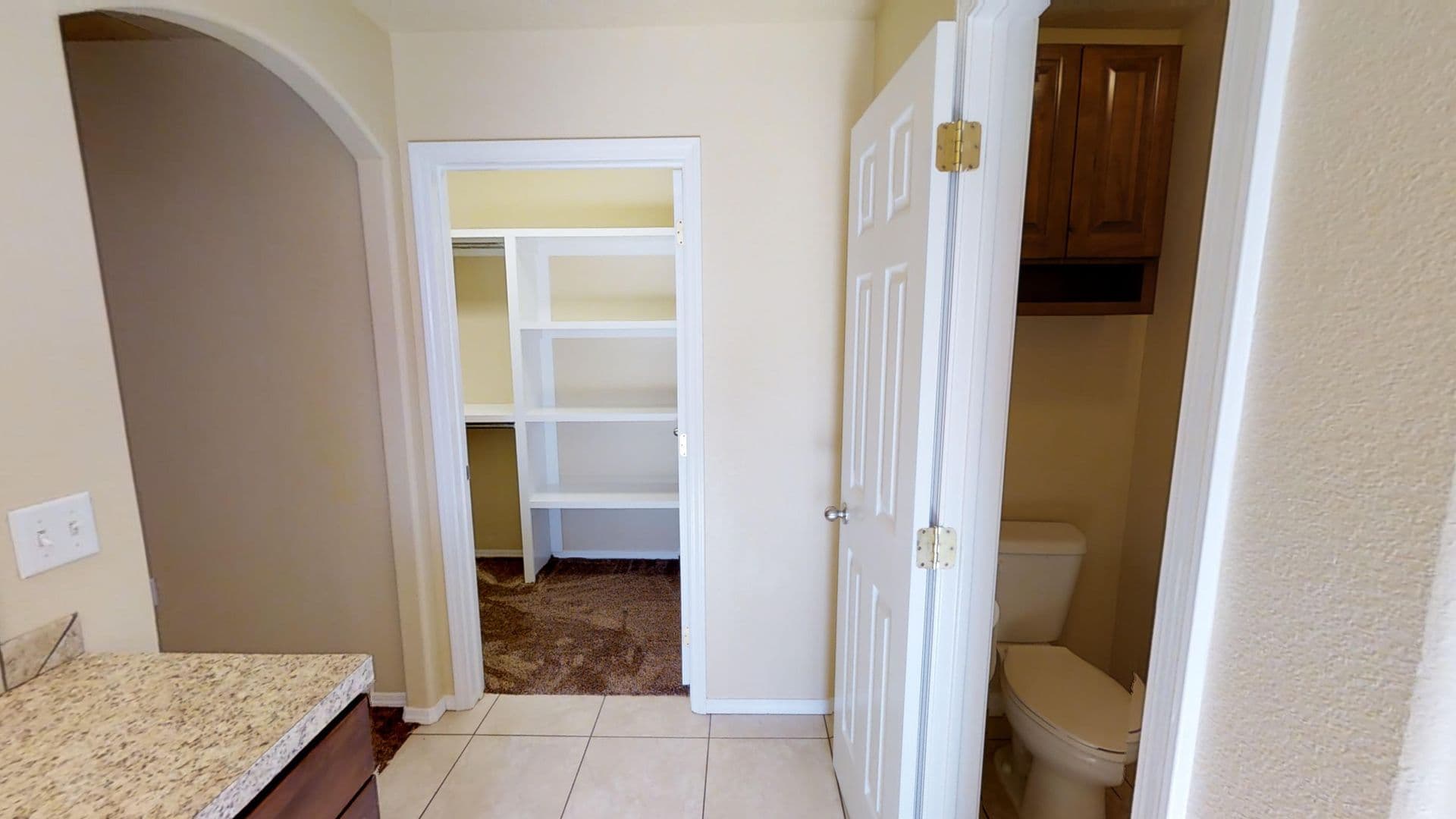 Portales House: 1374 Oakwood Cir