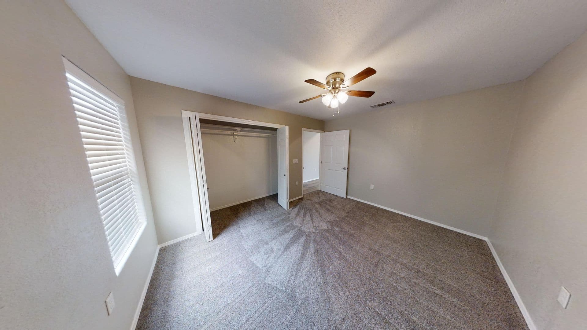Portales House: 1382 Oakwood Cir