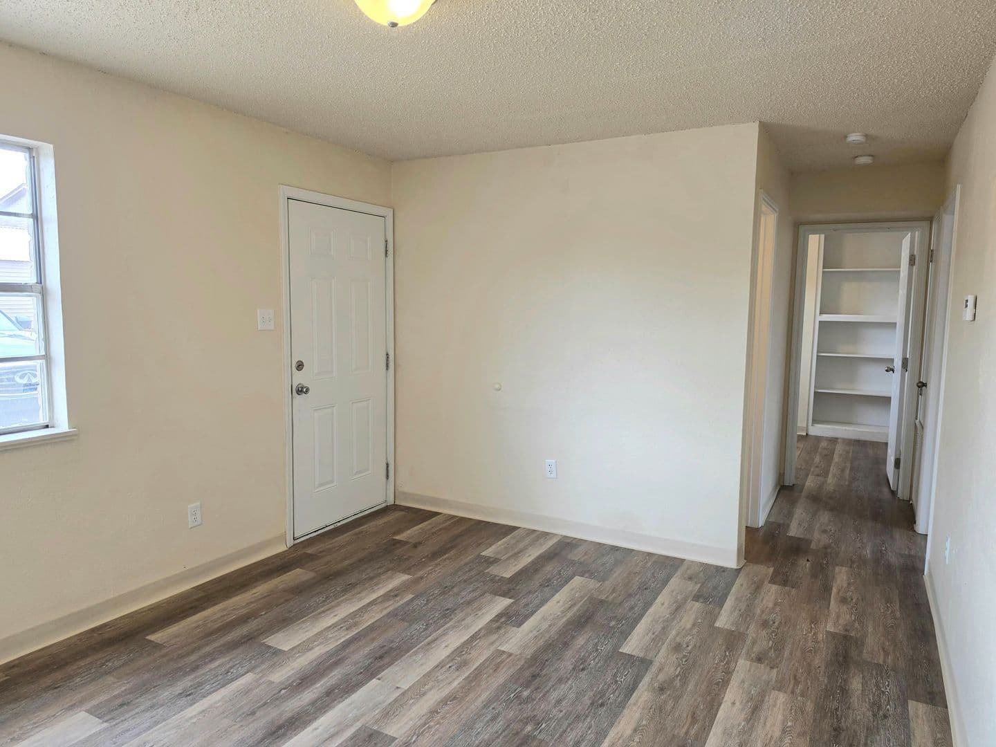 Portales Apartment: 1540 Arizona Dr