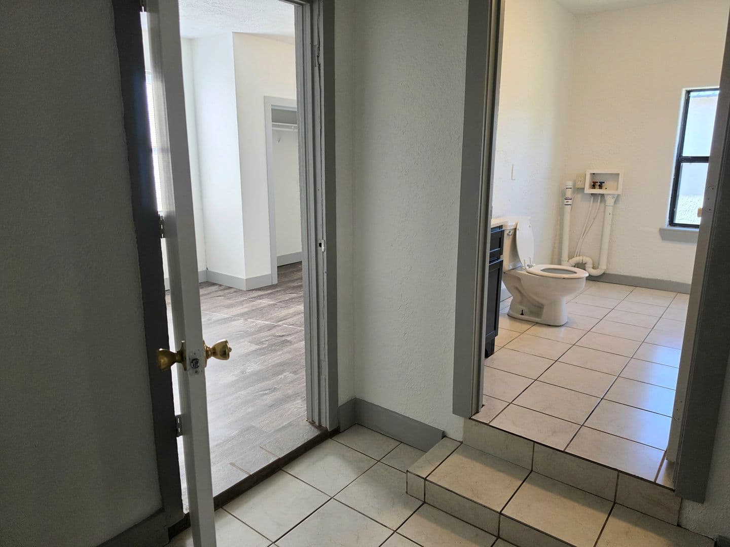 Portales House: 912 S Avenue B