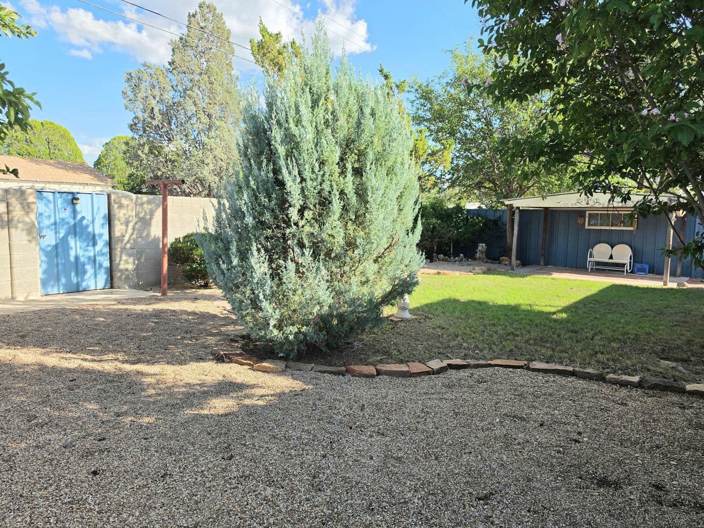 Portales House: 133 S Houston