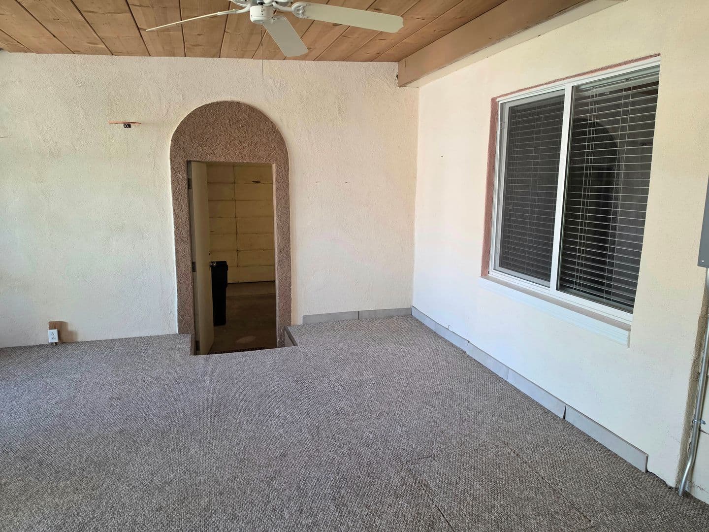 Portales House: 133 S Houston