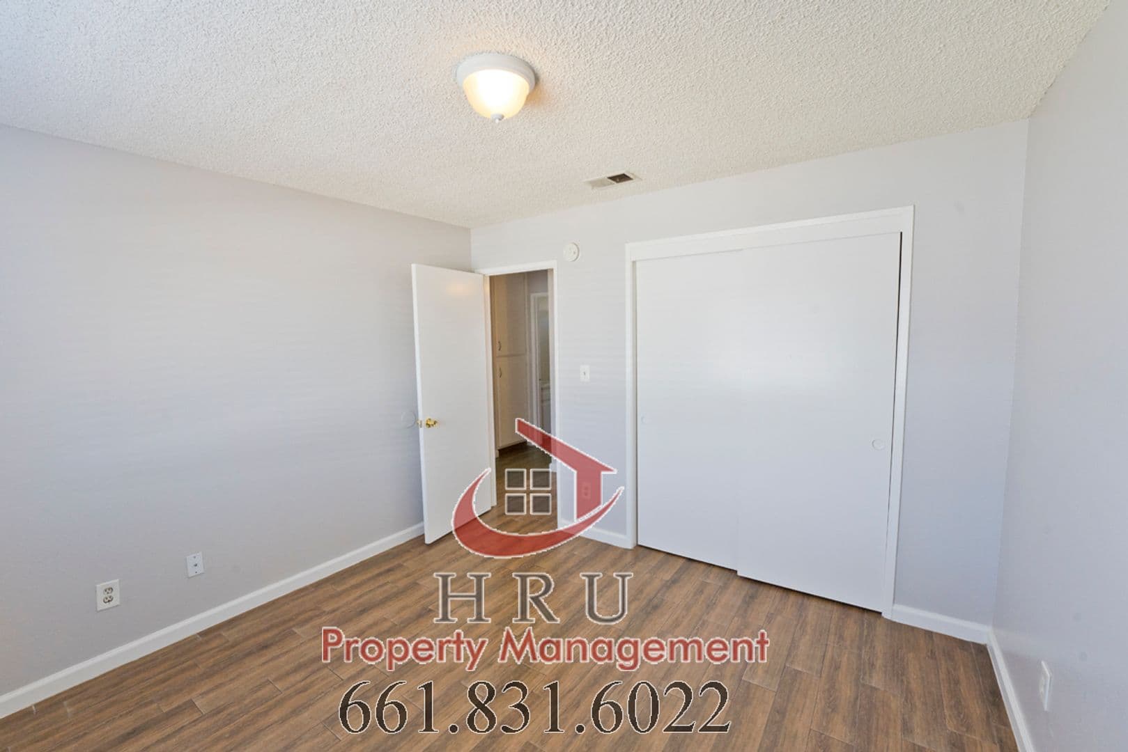 Bakersfield Apartment: 2101 McCray St