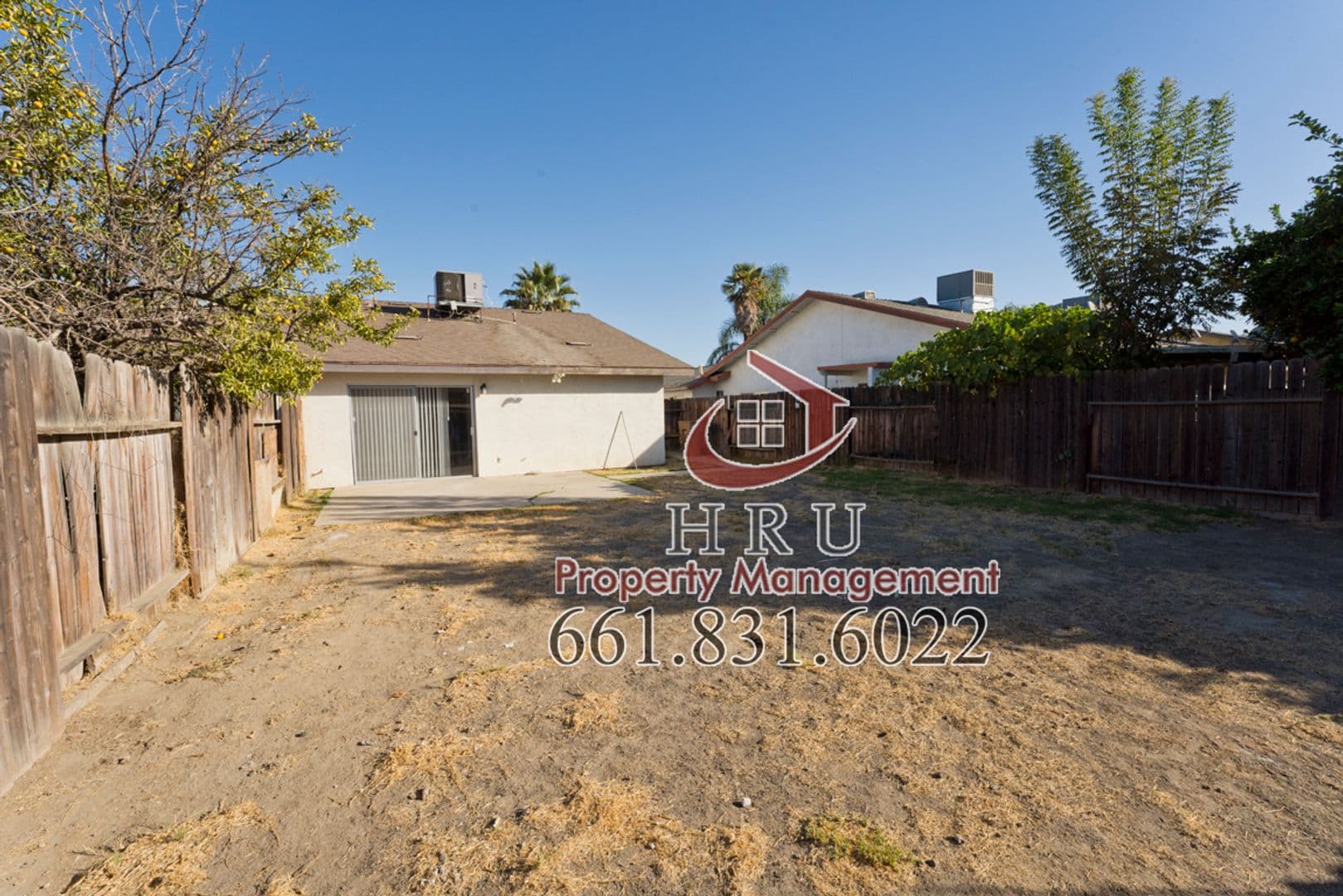 Bakersfield House: 4613 Parkwood Ct.