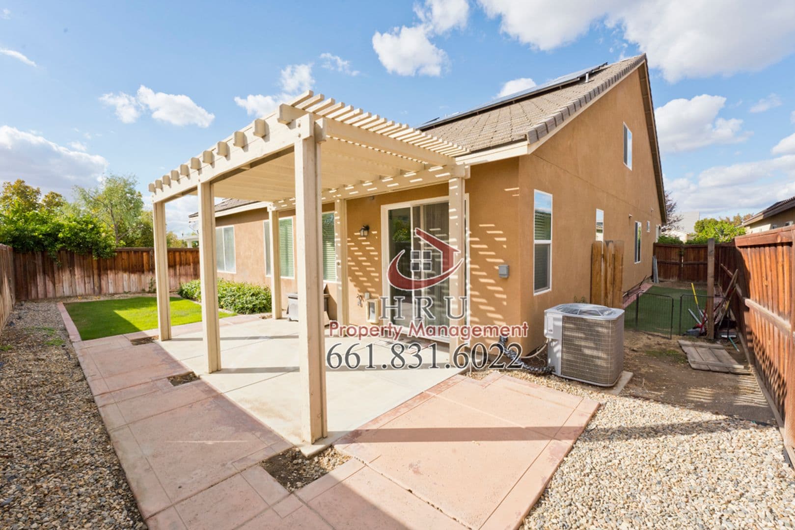Bakersfield House: 10413 Sirretta Peak Pl.