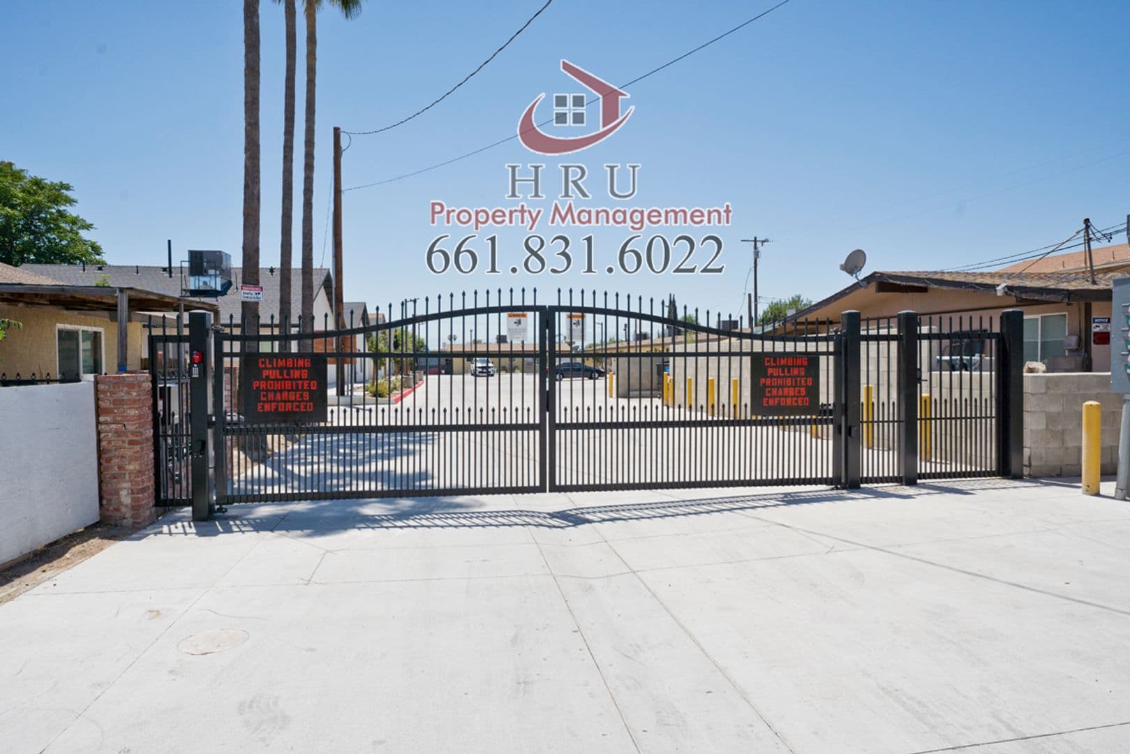 Bakersfield Apartment: 1821 Lacey St