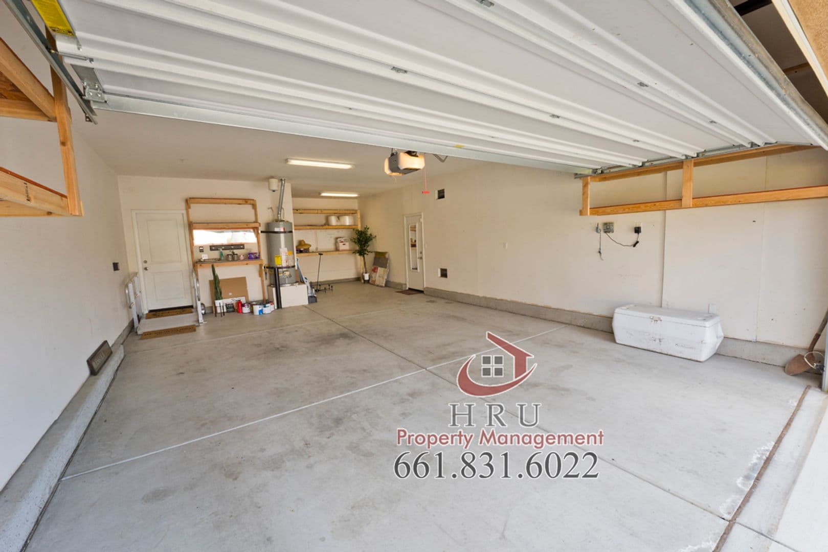 Bakersfield House: 10413 Sirretta Peak Pl.